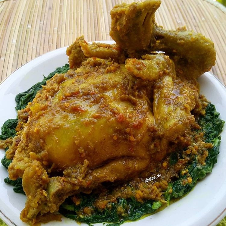 Kuliner Pedas Tradisional Indonesia